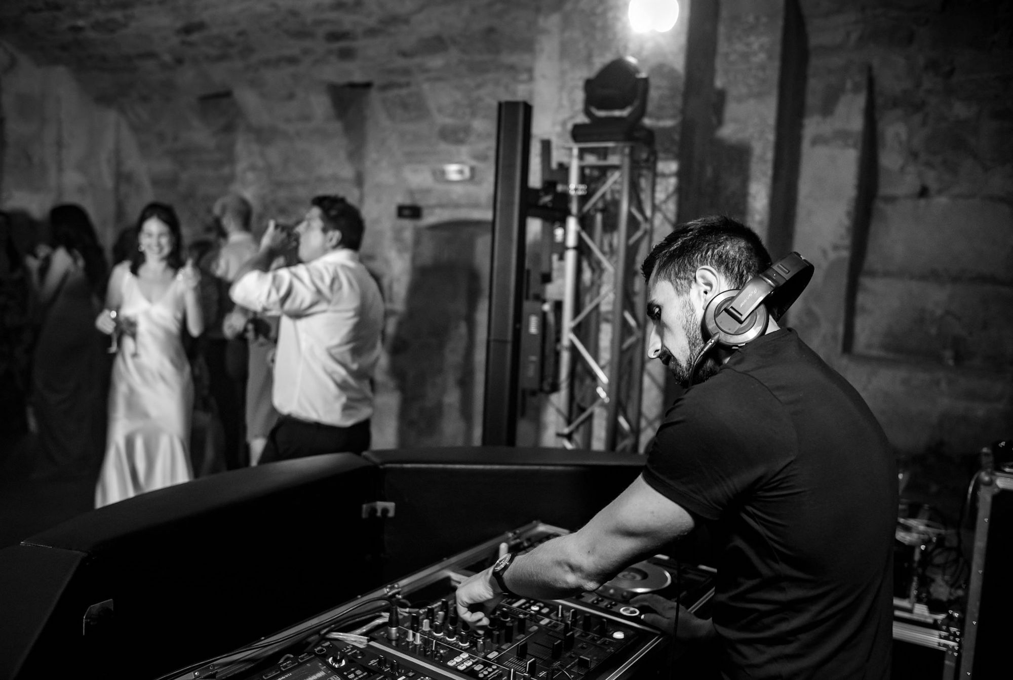 Gaetan naduavig dj GALIGHT vaucluse apt luberon